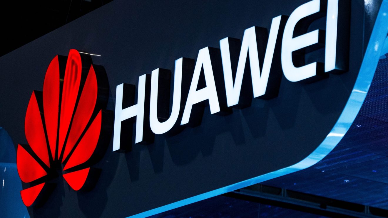 Huawei Ties with FedEx